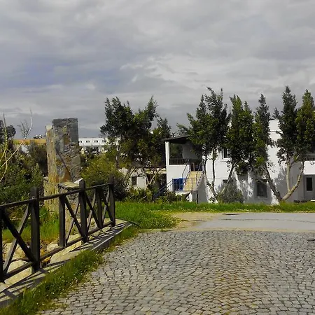 公寓式酒店 阿尔法公寓酒店 3*