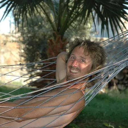 阿尔法公寓酒店 博德鲁姆