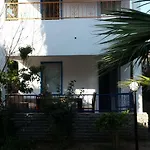 מלון דירות Alfa